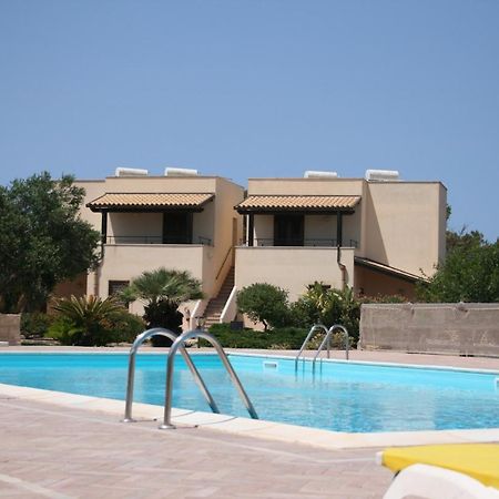Residence Punta Longa Favignana Buitenkant foto